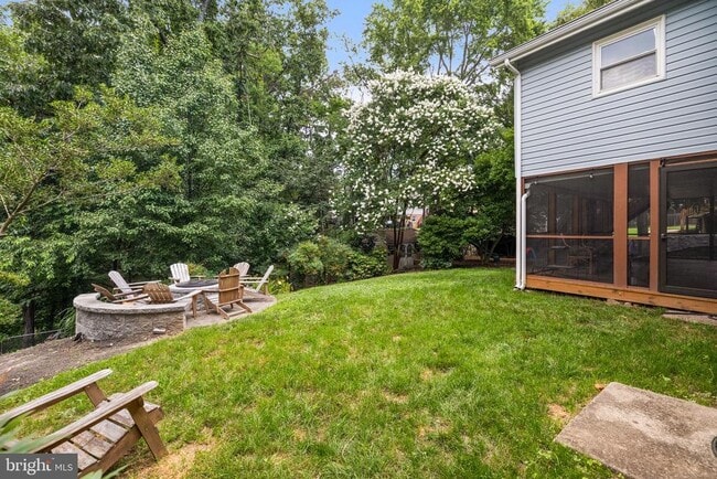 Building Photo - 12608 Yardarm Pl
