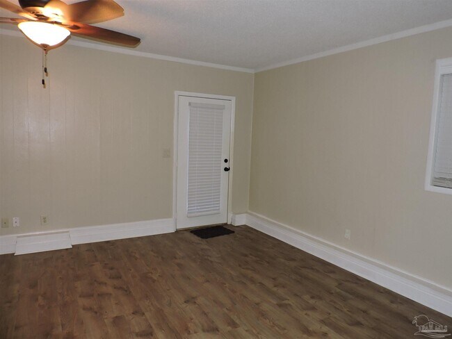 Building Photo - 5485 Willard Norris Rd