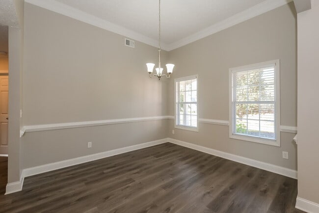 Building Photo - 362 Whitney Ln