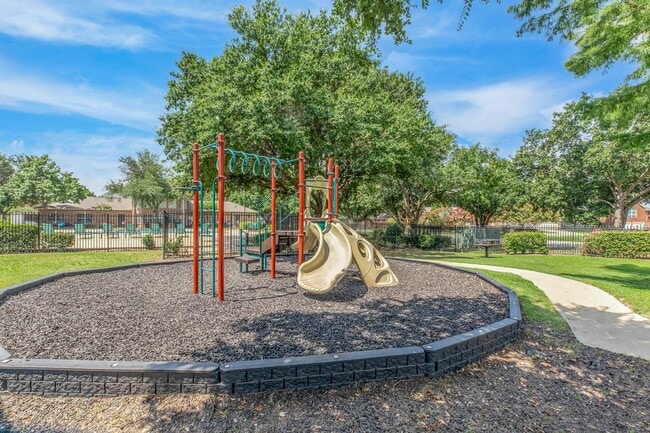 LAUGHTER AND GIGGLES - Waterford at Valley Ranch