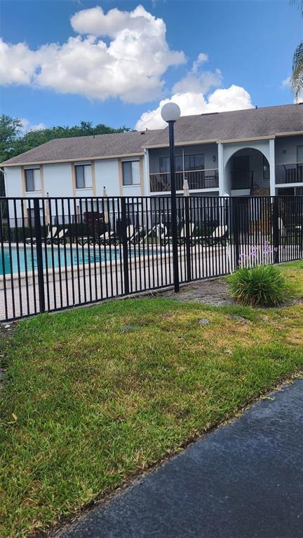 Building Photo - 8217 Sun Spring Cir