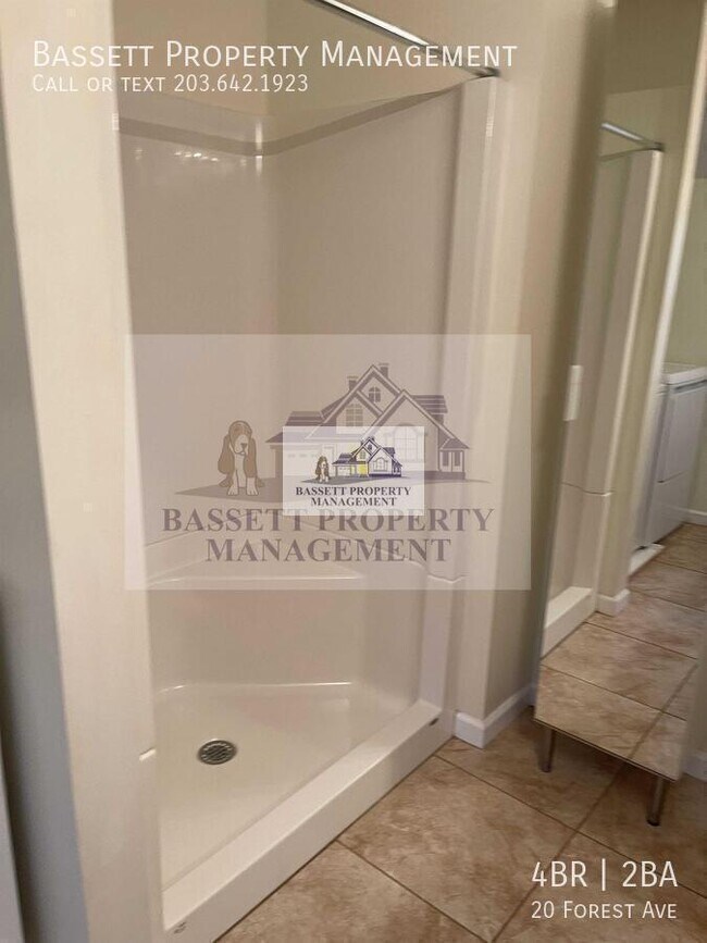 Building Photo - 20 Forest Ave