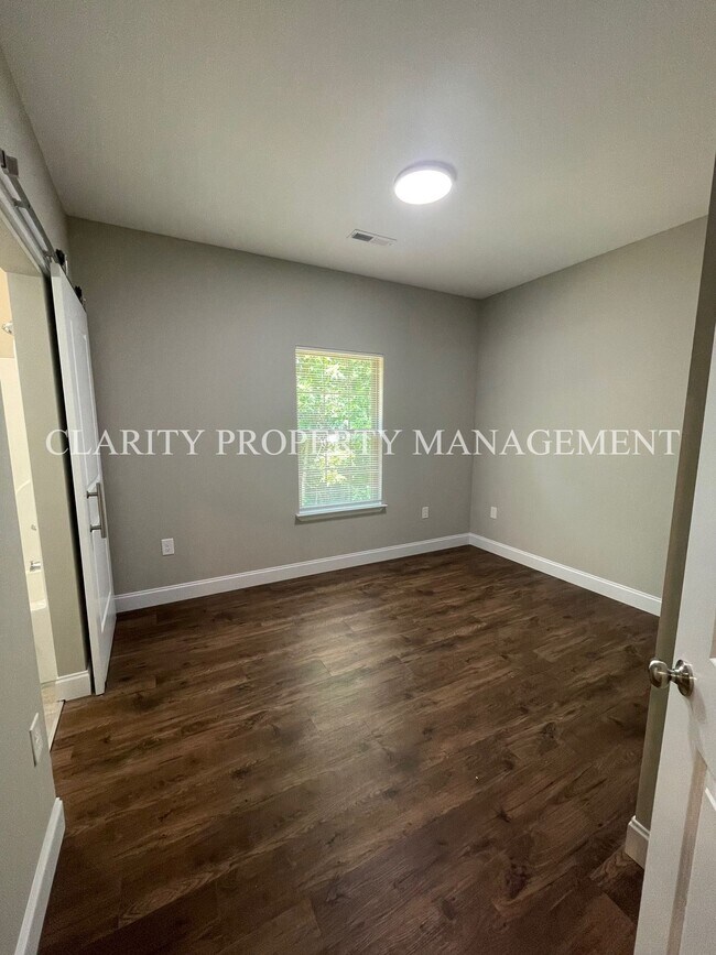 Building Photo - ***Coming soon!!***