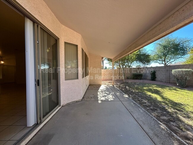 Building Photo - 21228 N 88th Ln