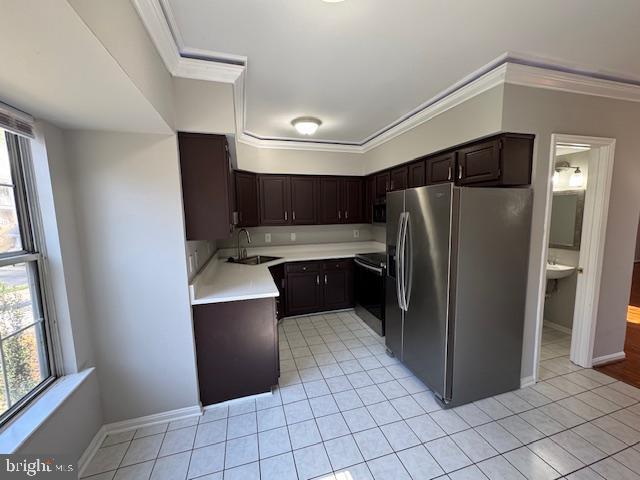 Building Photo - 15661 Montview Dr