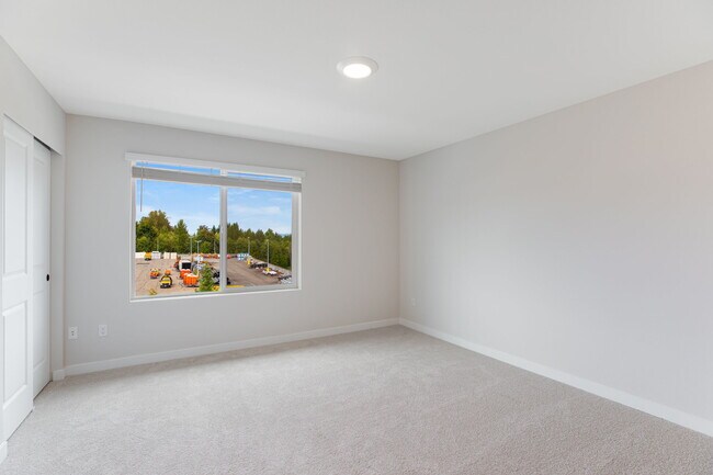 Building Photo - 14707 87th Ave SE