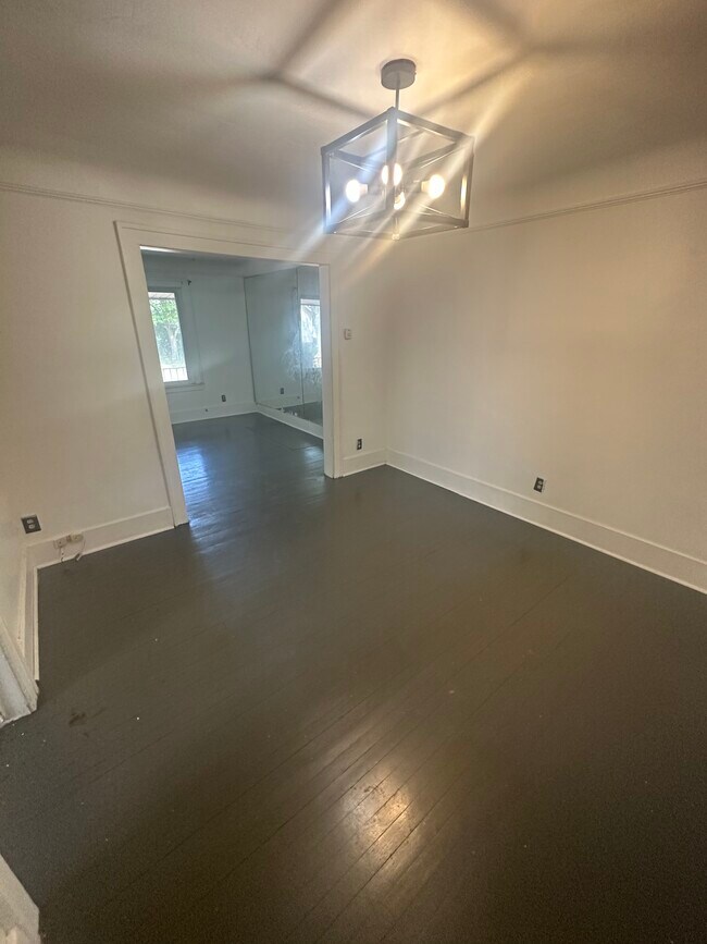 Building Photo - 16171 Santa Rosa Dr