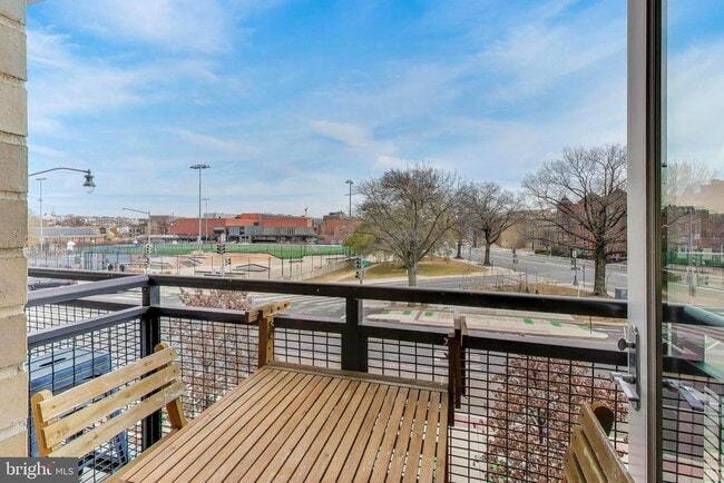 Building Photo - 1550 11th St NW