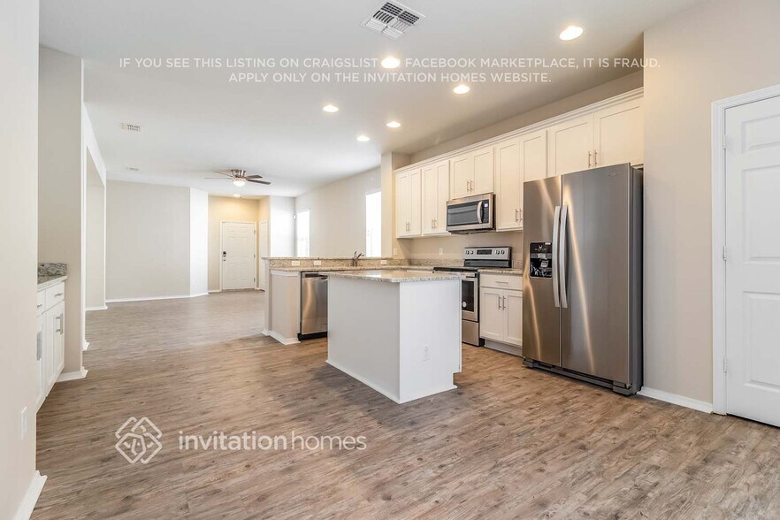 Building Photo - 30250 Cheval St