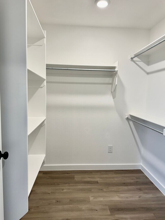 Building Photo - Newer Build in Frenship District! Beautiful 3/2/2 with Fridge and Sprinkler System!