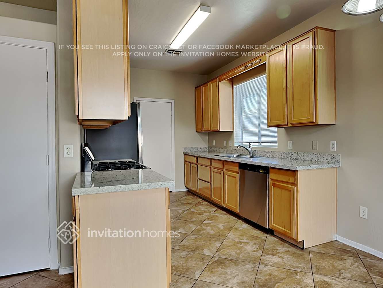 Building Photo - 3926 W Park St