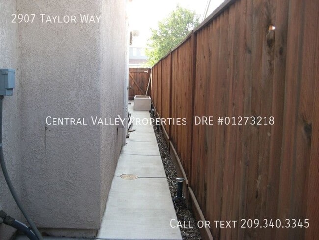 Building Photo - 2907 Taylor Way