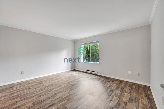 Building Photo - Beautiful home with 2 beds, 2 baths for rent