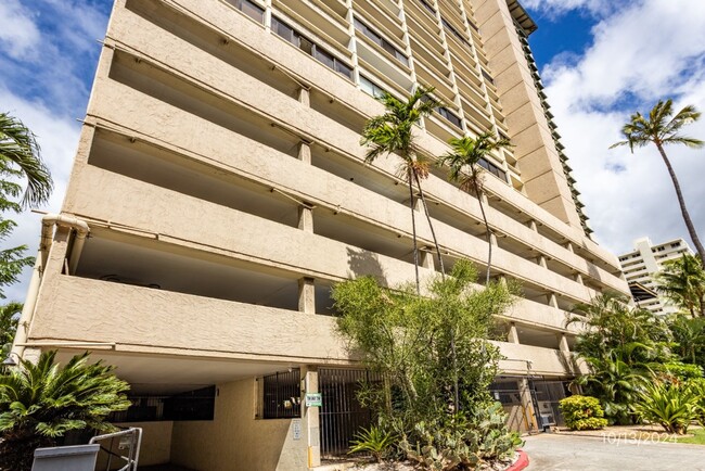 Primary Photo - WAIKIKI LIFESTYLE 1BR/1BA/1PKG UNIT IN THE...