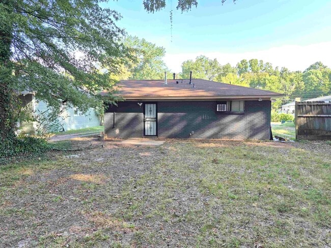 Building Photo - 3449 Tutwiler Ave