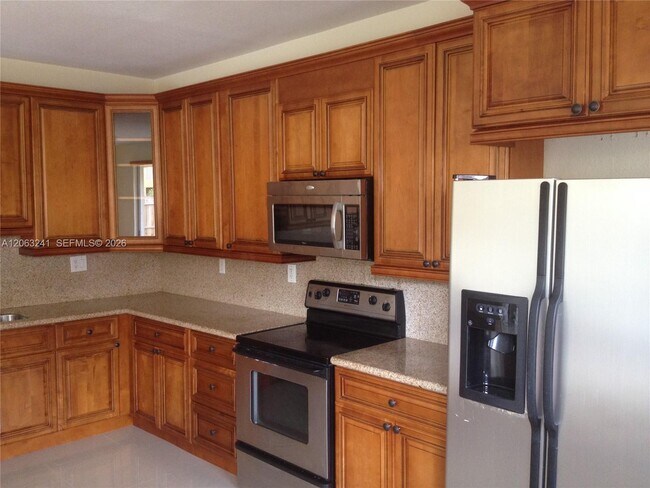 Building Photo - 17615 SW 135th Ave