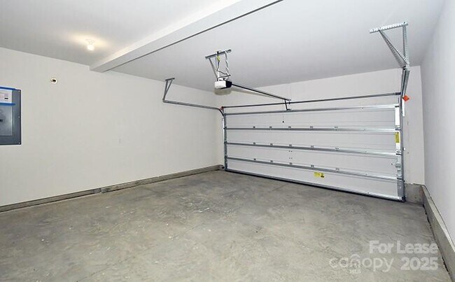 Building Photo - 4228 Steel Wy