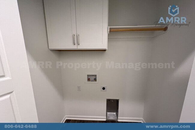 Building Photo - 402 Alex Jordan Dr.