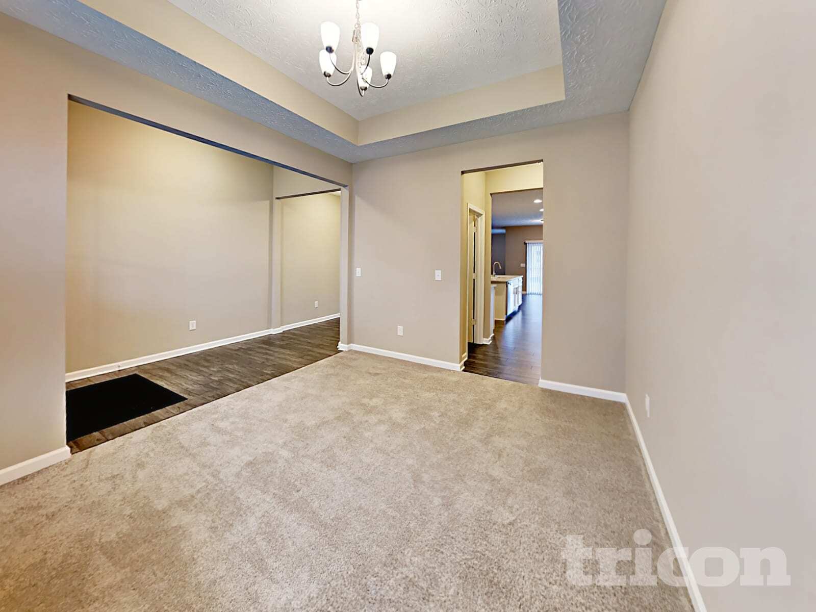 Building Photo - 10406 Deercrest Ln
