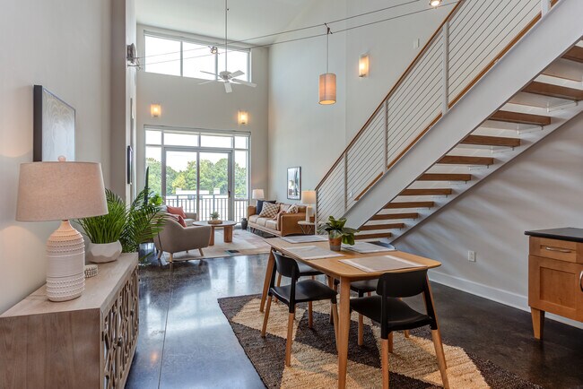 Building Photo - 2608 Erwin Rd