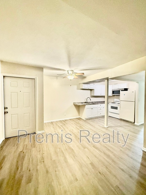 Building Photo - 1799 N Highland Ave