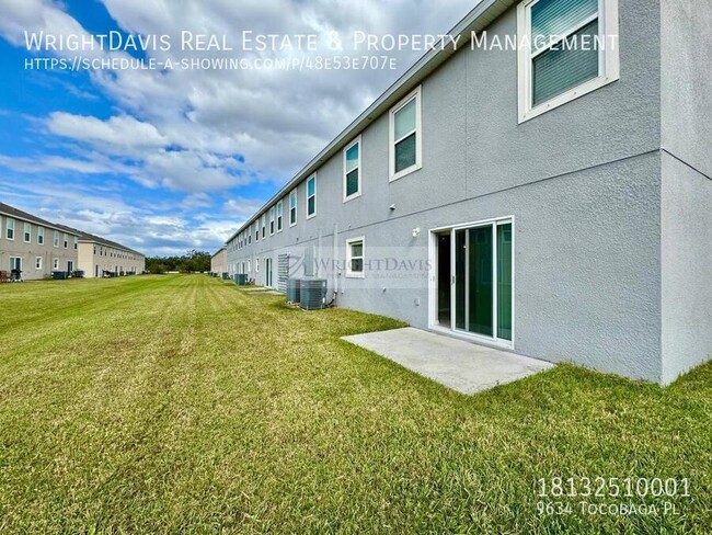 Building Photo - Gorgeous 3/2.5 townhome in the Landings in...