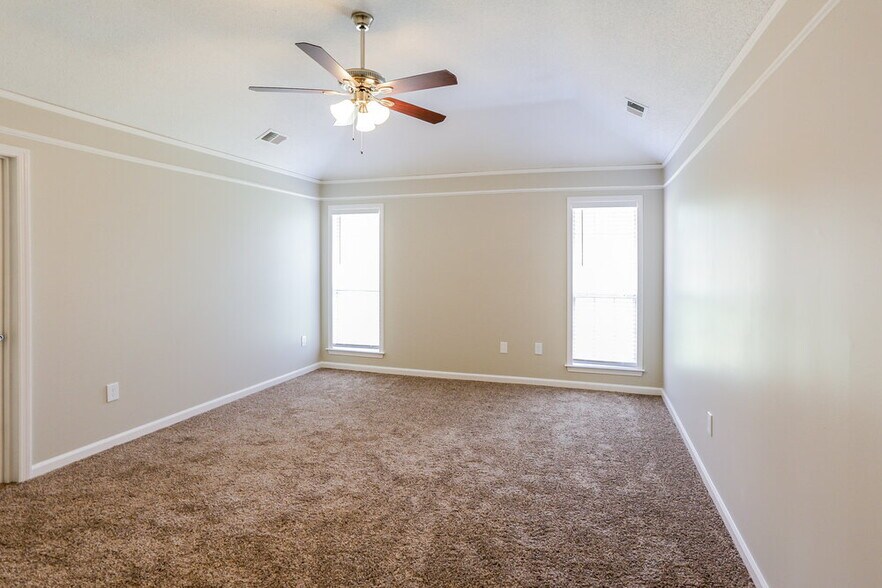 Building Photo - 6743 Hare Run Ln