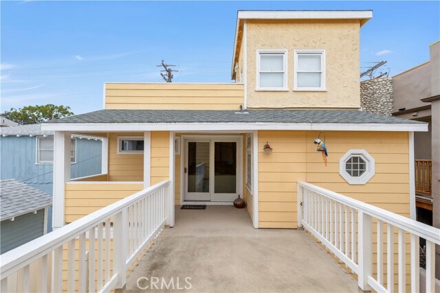 Building Photo - 325 Grand Canal