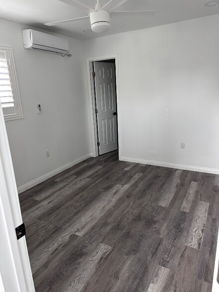 Building Photo - 5173 Palm St