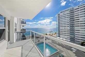 Building Photo - 3500 Galt Ocean Dr