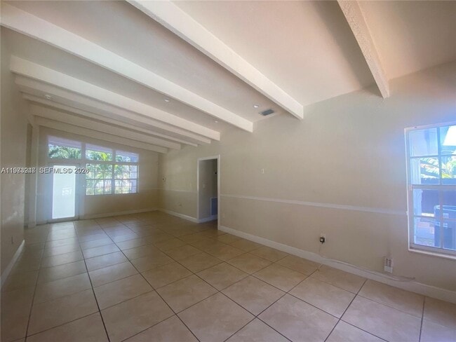 Building Photo - 700 Curtiss Pkwy