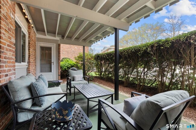 Building Photo - 132 Southport Woods Drive