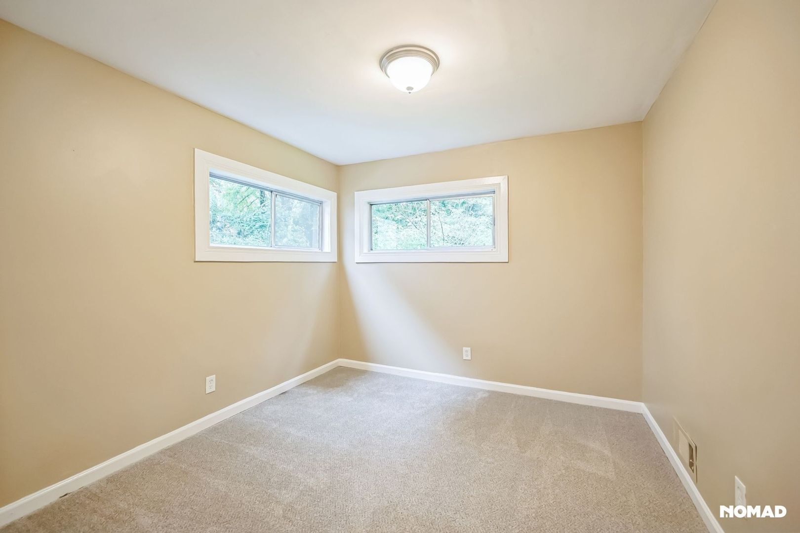 Building Photo - 1461 Centra Villa Dr SW