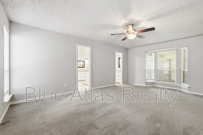 Building Photo - 3304 Big Horn Trail