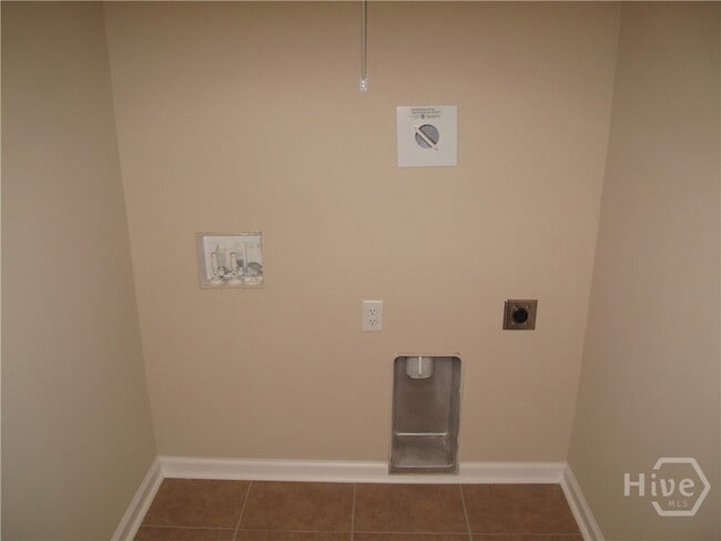 Building Photo - 165 Connor Lp