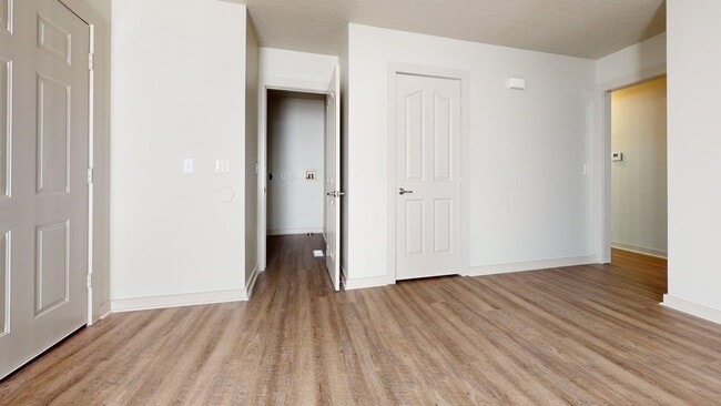 Building Photo - 821 Prospect St