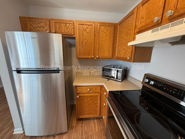Building Photo - 255 Malamute Ln