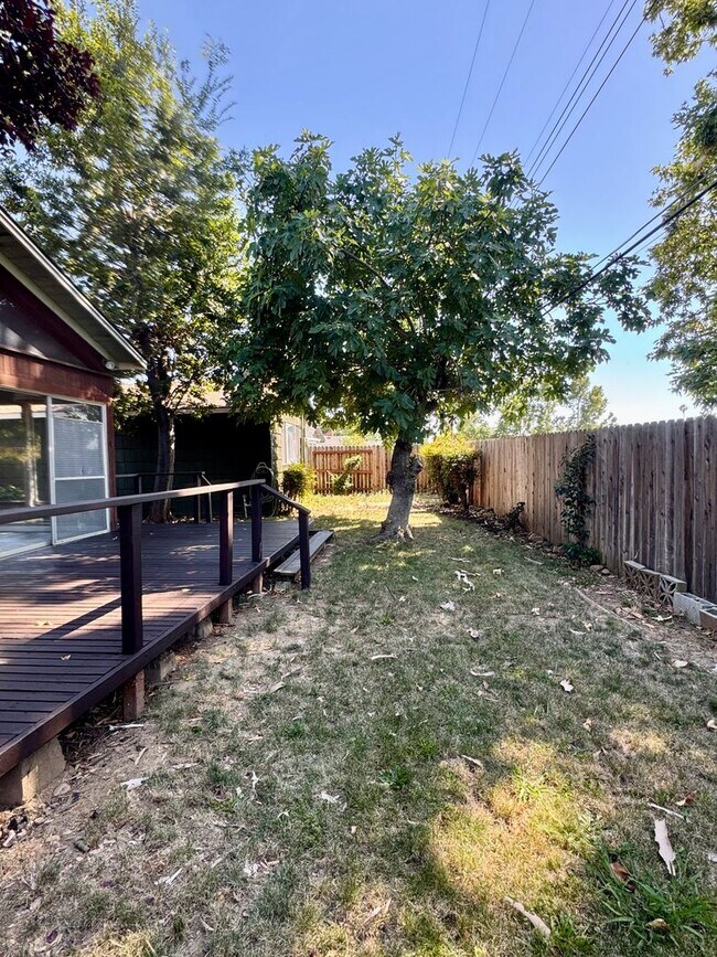 Building Photo - Beautiful Home Available in Rancho Cordova!