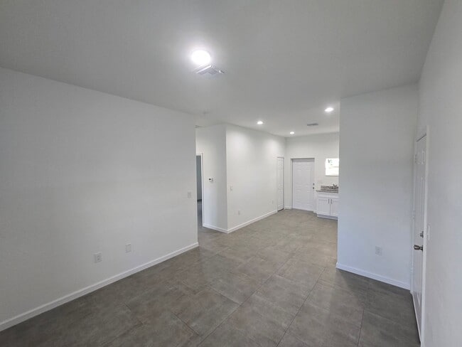 Building Photo - Brand-New 2/2/1 -SW Lehigh Acres-See this ...