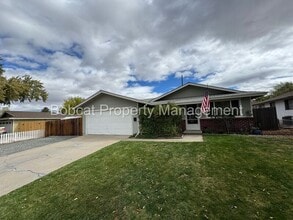 Building Photo - 2523 Baker Dr