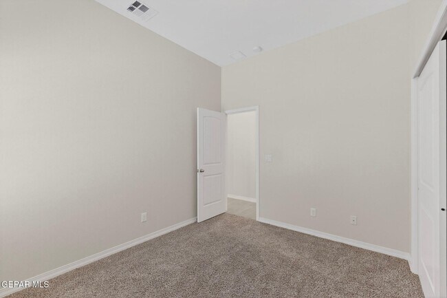 Building Photo - 12545 Cayo Norte Dr