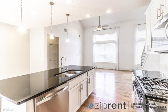 Building Photo - 3 br, 2.5 bath House - 5919 Rubicon Run, A...