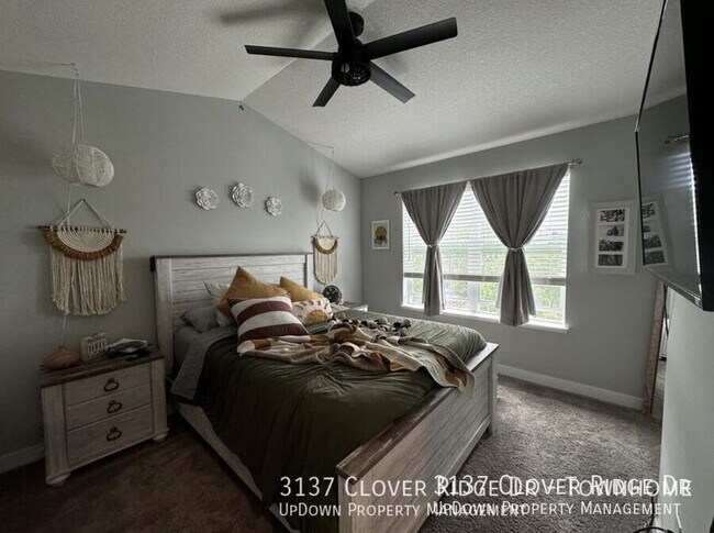 Building Photo - 3137 Clover Ridge Dr