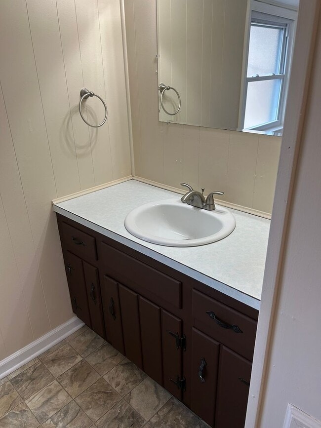 Building Photo - 12-14 Chapel