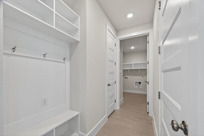 Building Photo - 6822 Ivory Sedge Trl
