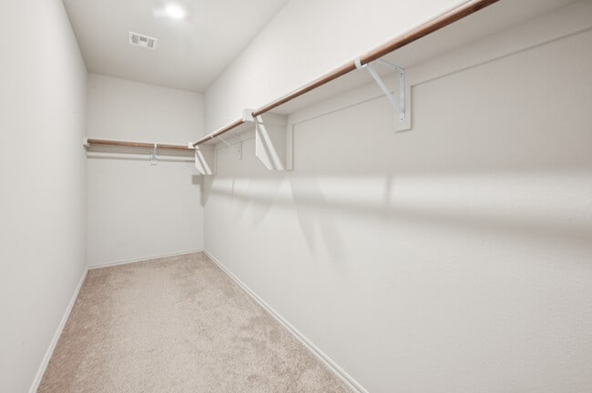 Building Photo - 4266 W Vlg Pk Dr