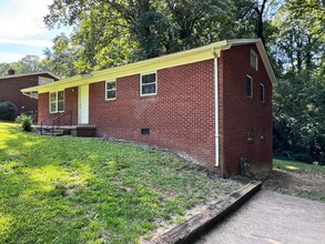 Building Photo - Close to uptown Shelby, NC (Still to compl...