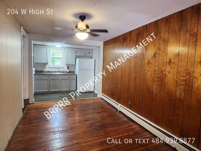 Building Photo - 204 W High St
