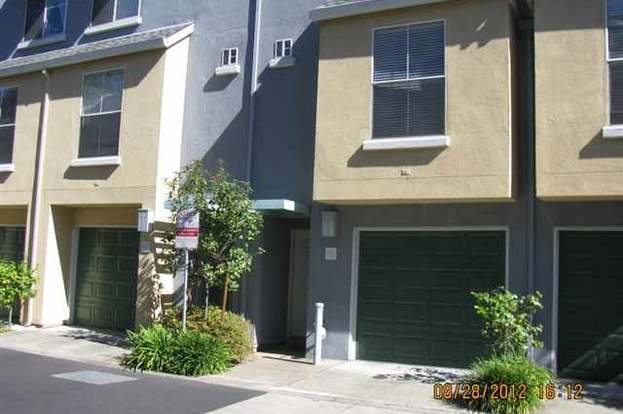 Building Photo - 623 Atherton Pl