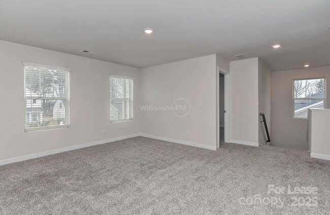 Building Photo - 4104 Armstrong Farm Dr